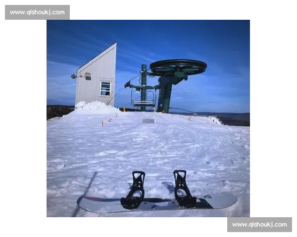 探索冰雪激情世界：滑雪运动技巧与极限体验全攻略