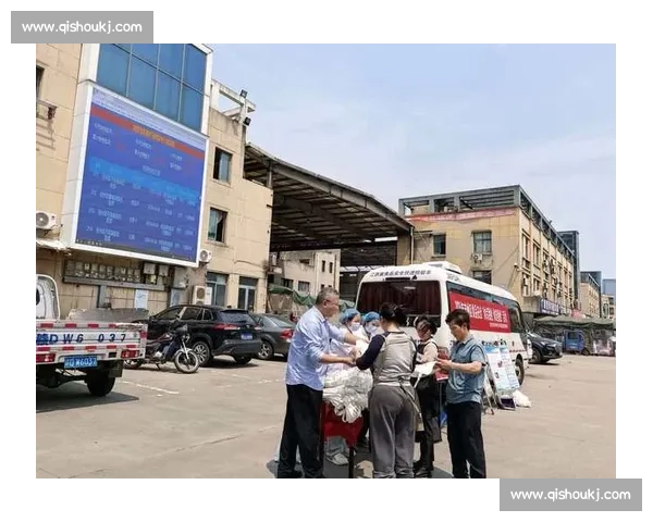 极速赛道惊魂：赛车失控引发连环碰撞现场全记录